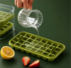 HomeJoy Ice Cube Tray – With Storage & Scoop